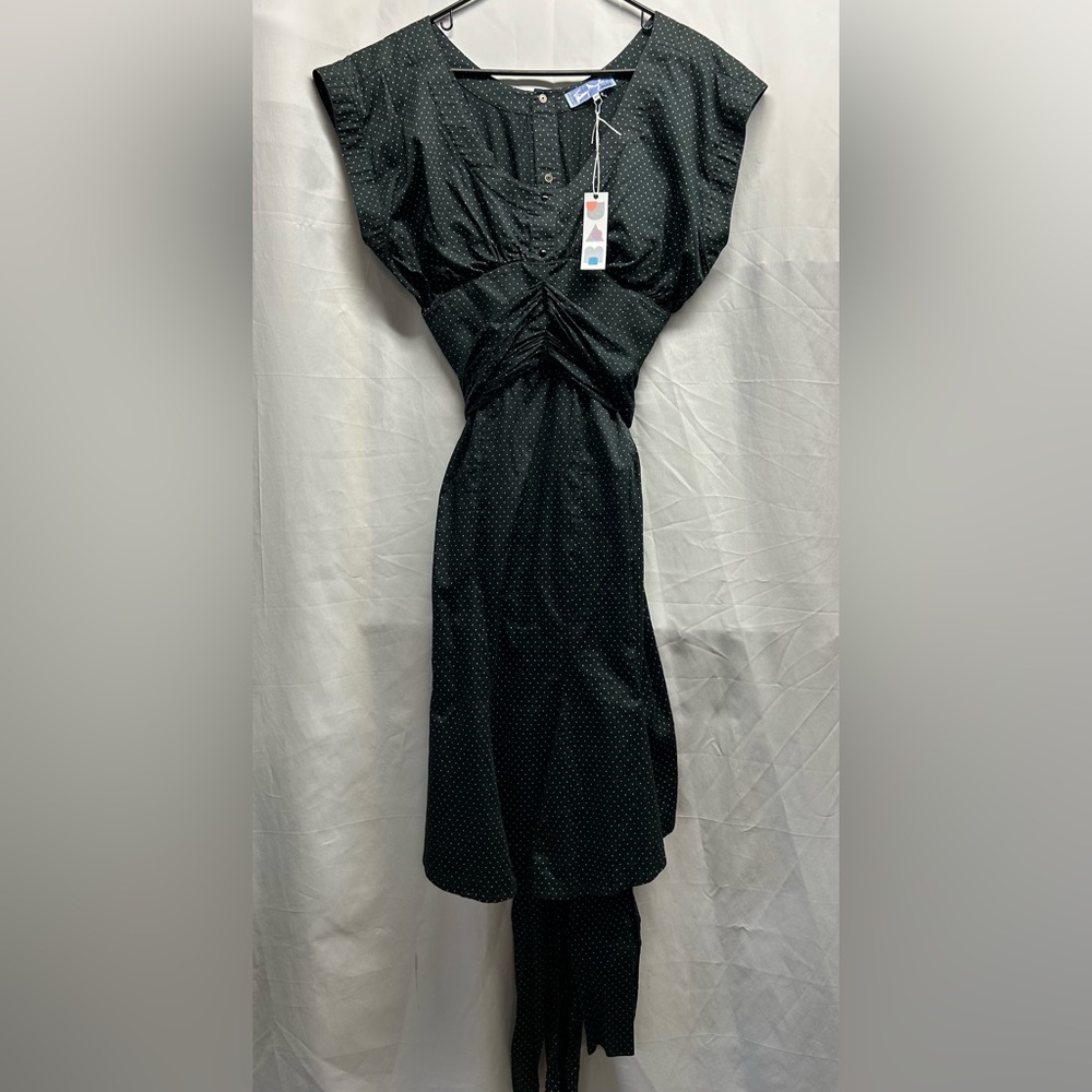 Vintage Thierry Mugler polka dot midi cotton dress
Size EU 40.